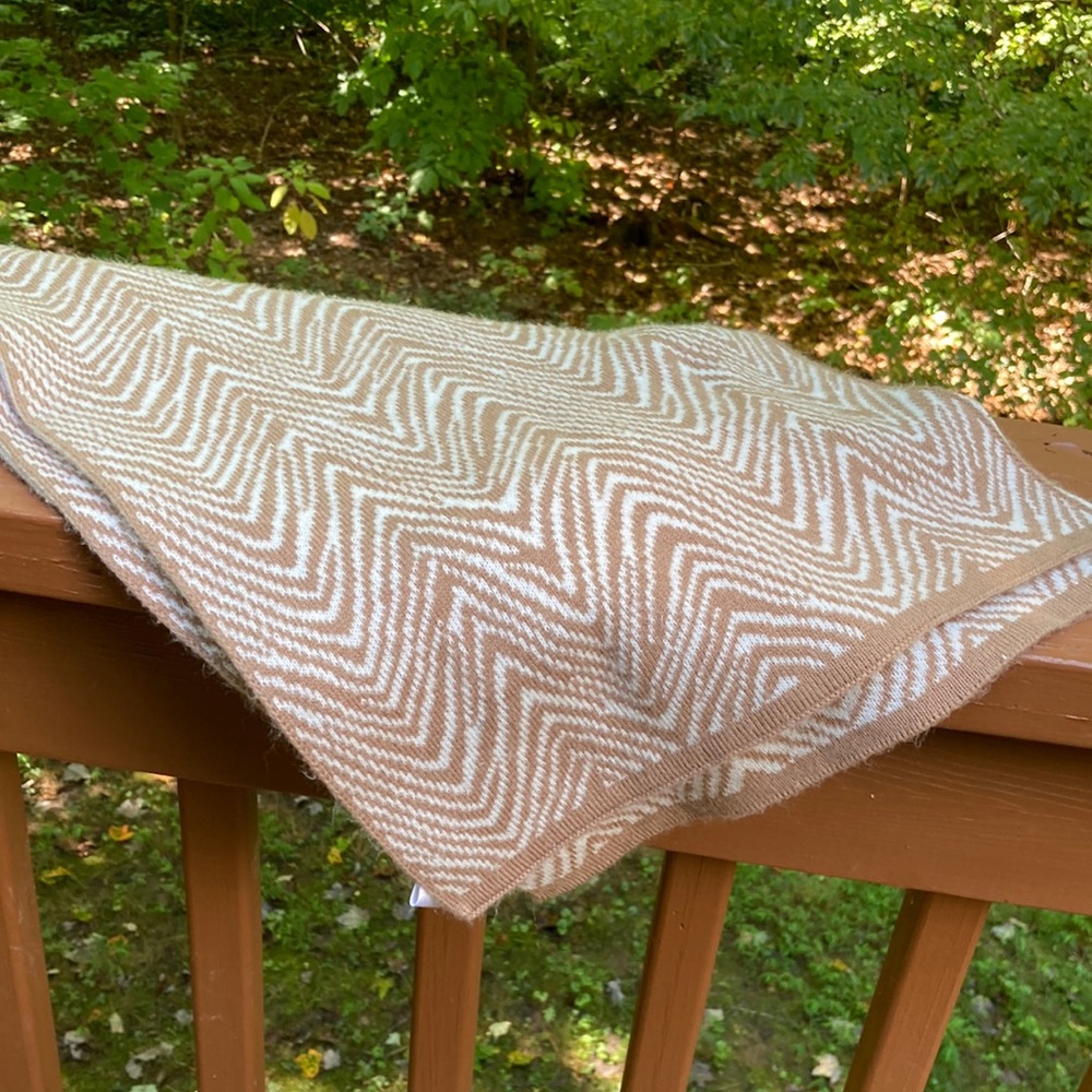 Vera Bradley animal print scarf